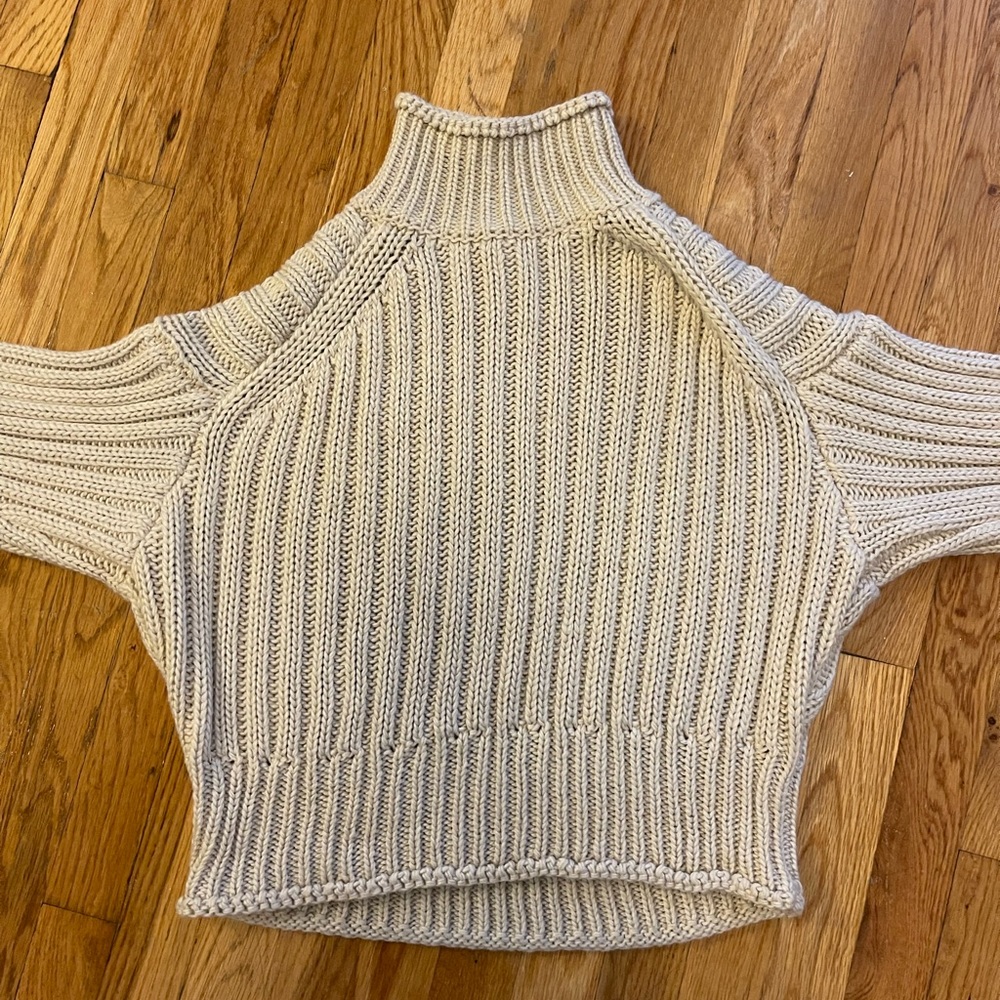 Chunky turtleneck sweater